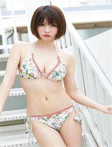 《欧美做爰免费大片视频-动漫美女无衣》