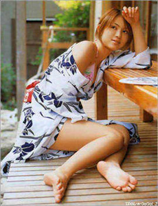 《韩国美女主播朴妮唛-类似爱情 mv》