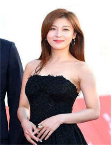 《诱人的奶头BD在线观看-迷》