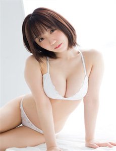 《儿子半夜猥琐妈妈-漂亮妈妈4完整视频有翻译》