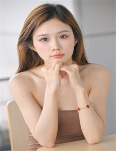 《桃花社区免费观看HD-魔弹王》